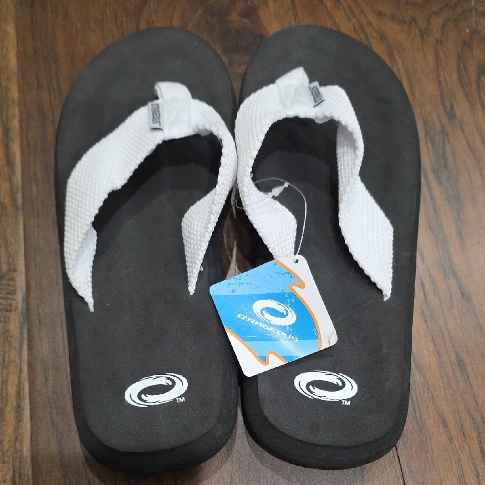 O'Rageous Women's Black and White Sandals - Picture 3 of 4